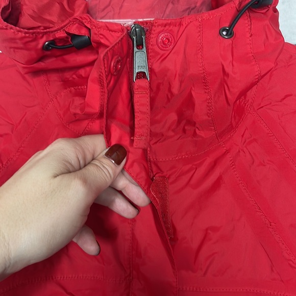Columbia Sportswear Red Omni Tech Waterproof Hooded Jacket Womens Sz XS! - Picture 2 of 7